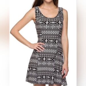 NWT H&M Fit and Flare Dress US 4